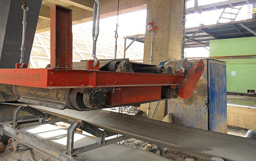 懸掛式電磁除鐵器