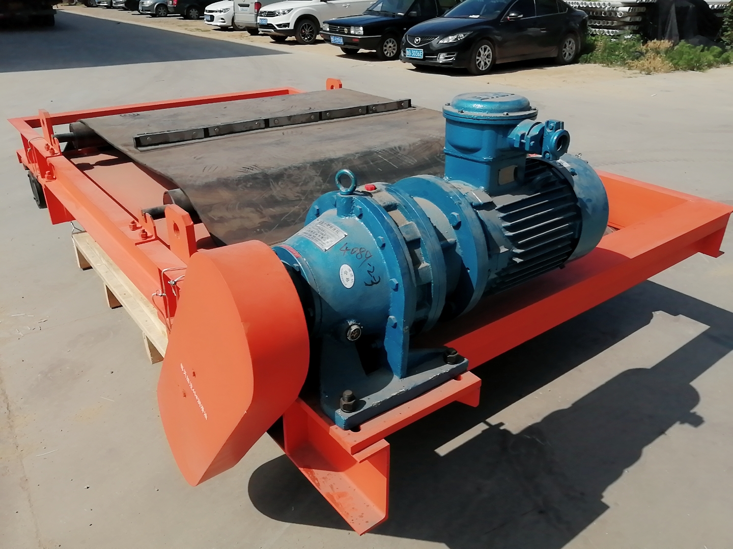 自卸永磁除鐵器